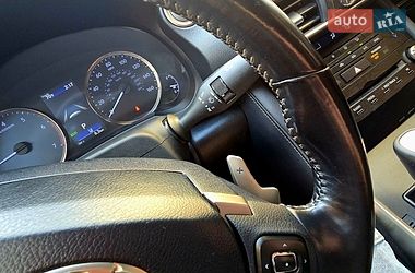 Седан Lexus IS 2017 в Києві