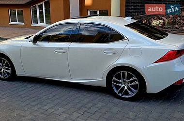 Седан Lexus IS 2017 в Києві