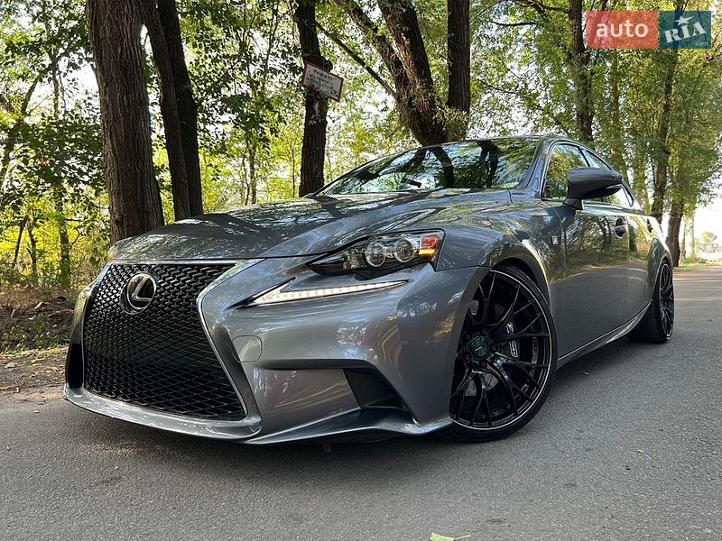 Lexus IS 2014