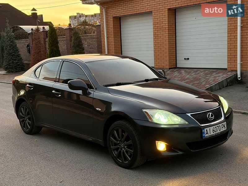 Седан Lexus IS 2006 в Чернигове