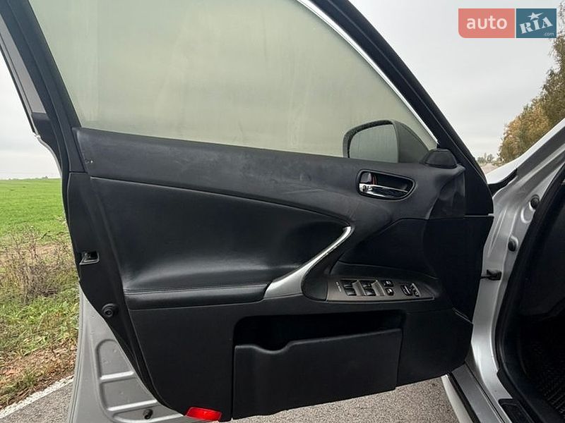 Седан Lexus IS 2006 в Броварах