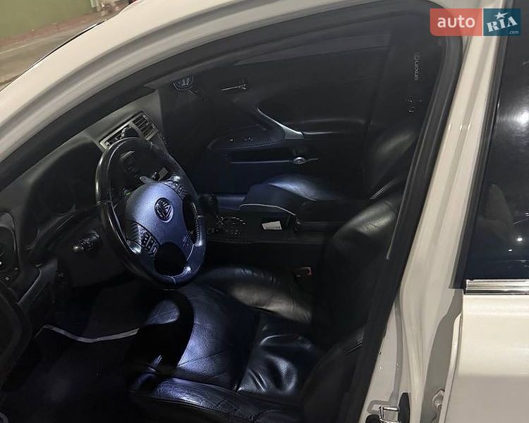 Седан Lexus IS 2007 в Києві фото 4 Седан Lexus IS 2007 в Києві