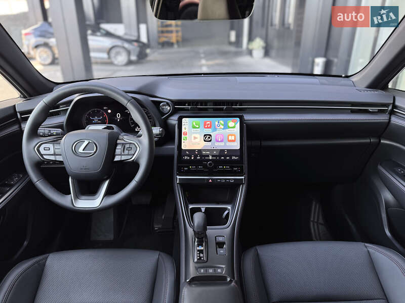 Внедорожник / Кроссовер Lexus LBX 2023 в Одессе