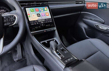 Внедорожник / Кроссовер Lexus LBX 2023 в 