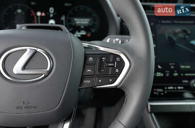 Внедорожник / Кроссовер Lexus LBX 2023 в 