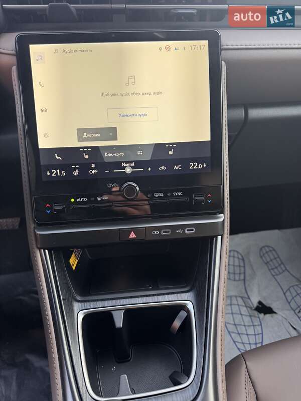 Позашляховик / Кросовер Lexus LBX 2025 в Любомлі