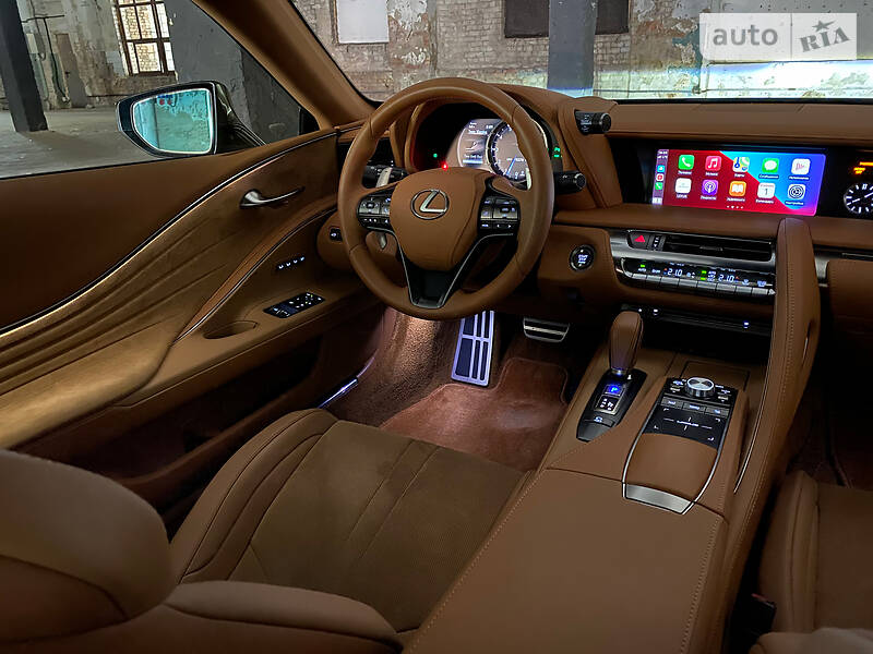 Купе Lexus LC 2017 в Киеве