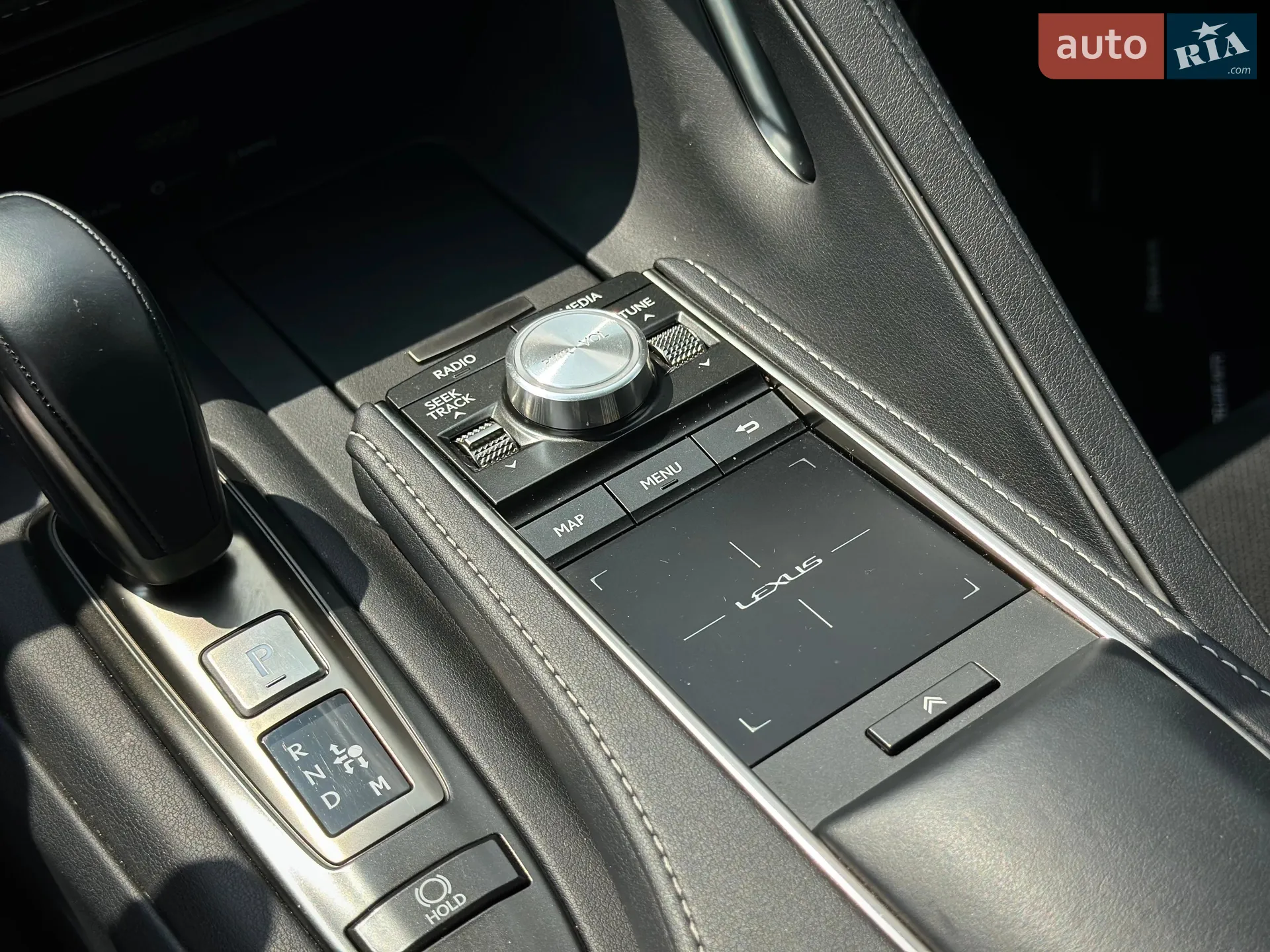 2018 Lexus LC - мініатюра 24