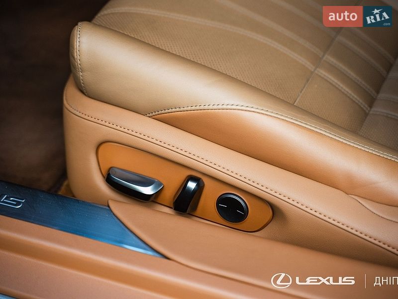 Купе Lexus LC 2022 в Днепре