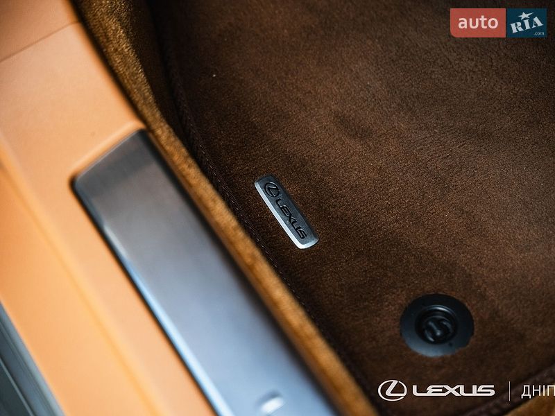 Купе Lexus LC 2022 в Днепре