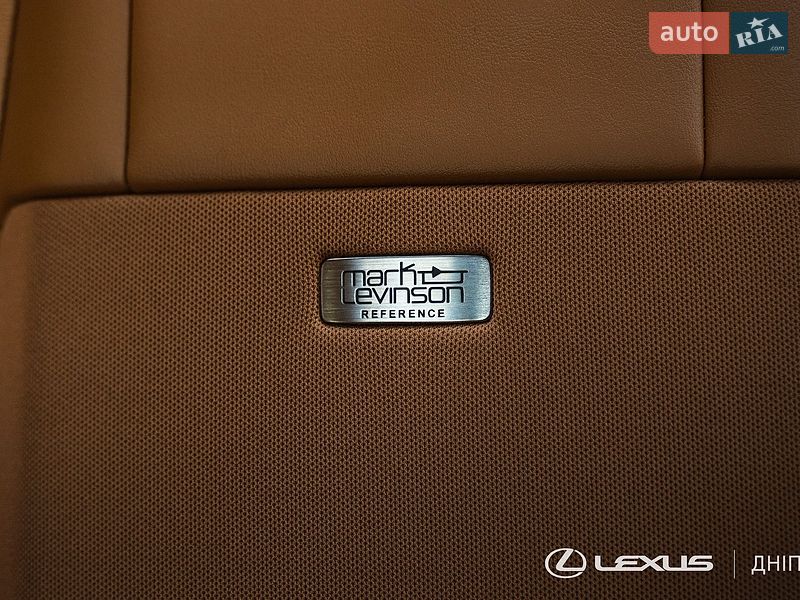Купе Lexus LC 2022 в Днепре