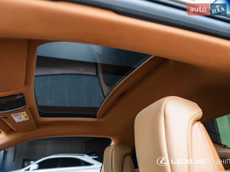 Купе Lexus LC 2022 в Днепре