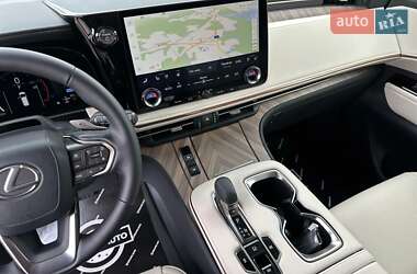 Мінівен Lexus LM 2024 в 