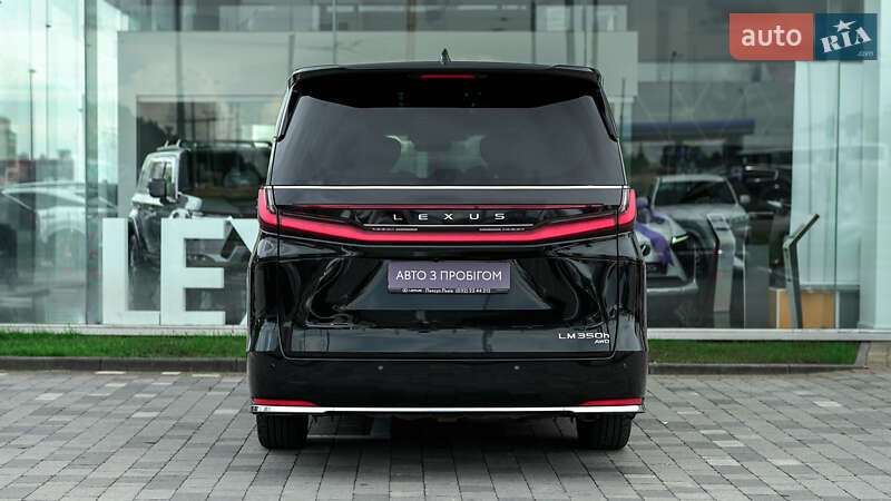 Мінівен Lexus LM 2024 в Львові