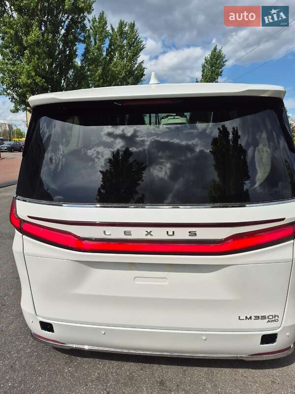 Мінівен Lexus LM 2025 в Одесі фото 9 Мінівен Lexus LM 2025 в Одесі