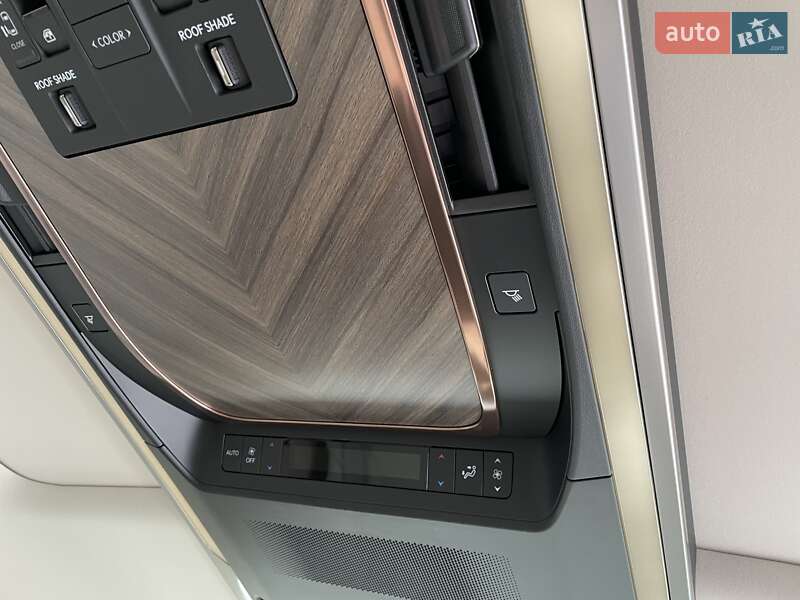 Мінівен Lexus LM 2025 в Одесі фото 12 Мінівен Lexus LM 2025 в Одесі