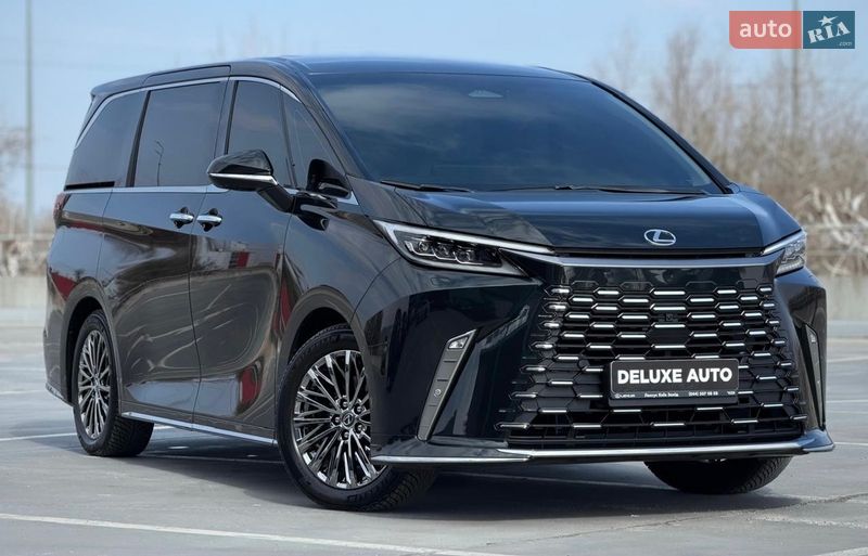 Минивэн Lexus LM 2025 в Киеве