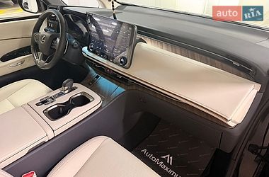 Мінівен Lexus LM 2025 в Києві