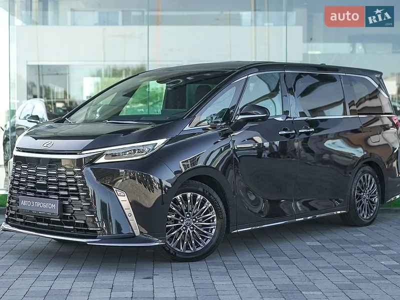 Lexus LM 2025
