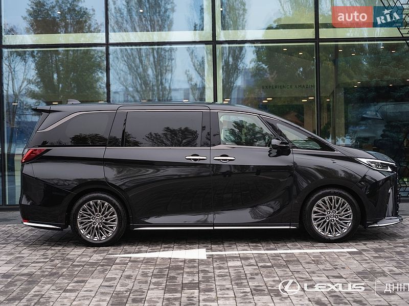Минивэн Lexus LM 2025 в Днепре