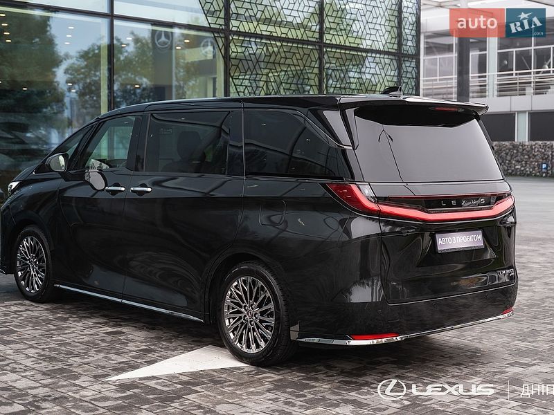 Минивэн Lexus LM 2025 в Днепре
