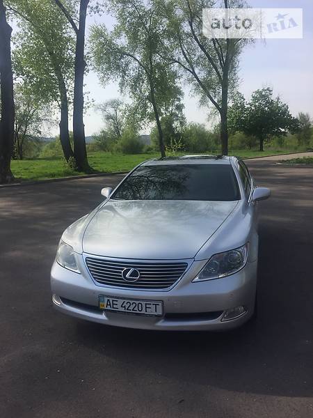 Lexus LS 2007 года
