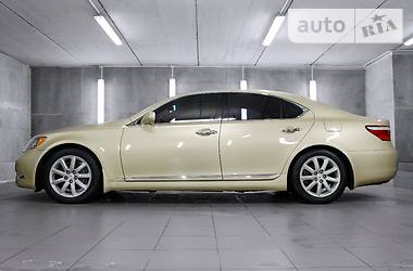 Седан Lexus LS 2007 в Києві