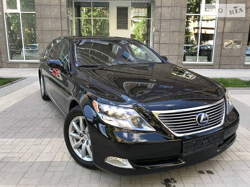 Седан Lexus LS 2008 в Киеве фото 27 Седан Lexus LS 2008 в Киеве