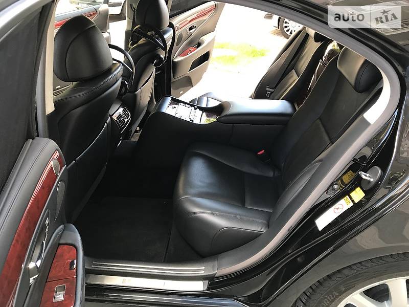 Седан Lexus LS 2008 в Киеве фото 38 Седан Lexus LS 2008 в Киеве