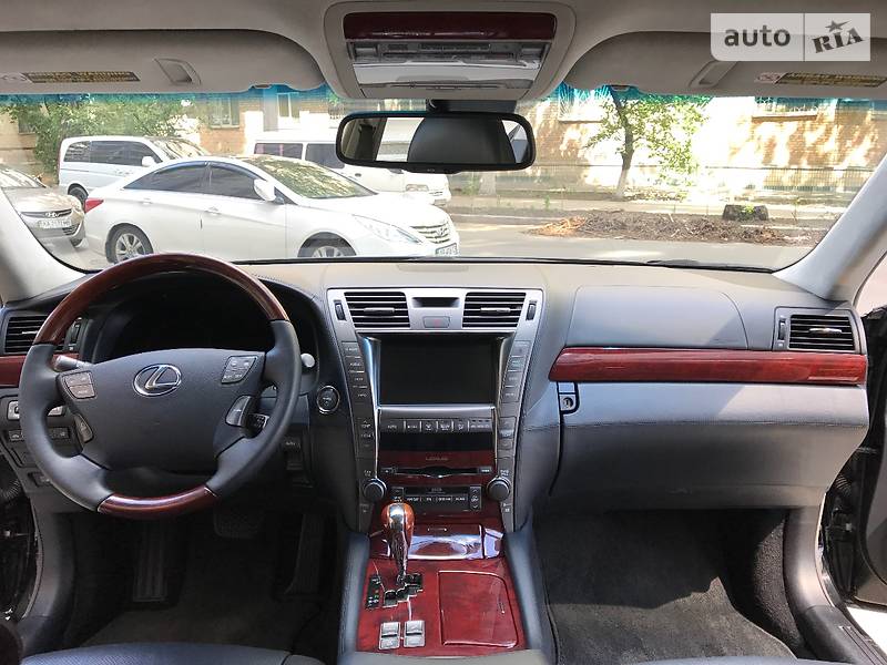 Седан Lexus LS 2008 в Киеве фото 39 Седан Lexus LS 2008 в Киеве