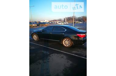 Седан Lexus LS 2010 в Киеве