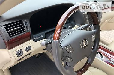 Седан Lexus LS 2011 в Одессе