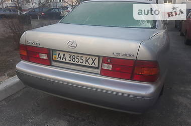 Седан Lexus LS 1998 в Києві