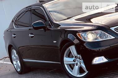 Седан Lexus LS 2008 в 