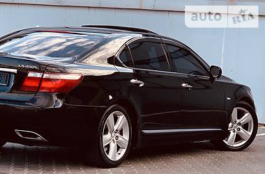 Седан Lexus LS 2008 в 