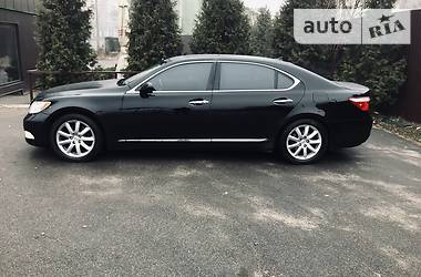 Седан Lexus LS 2008 в Киеве