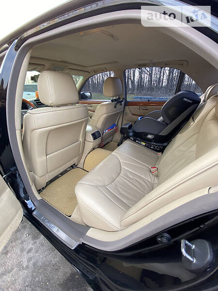 Седан Lexus LS 2004 в Одесі