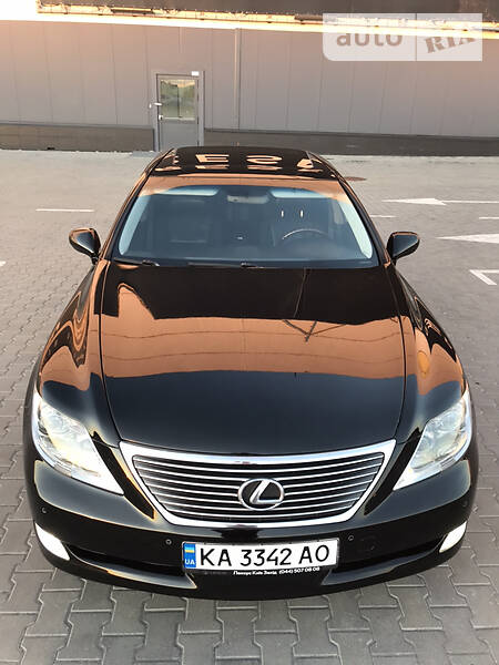Седан Lexus LS 2007 в Києві