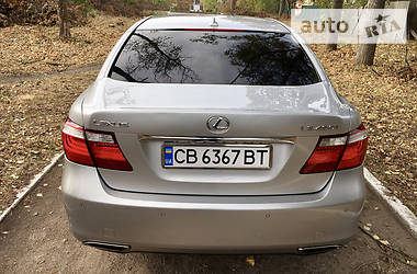 Седан Lexus LS 2007 в Прилуках