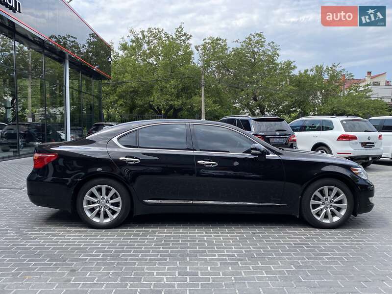 Седан Lexus LS 2011 в Одесі