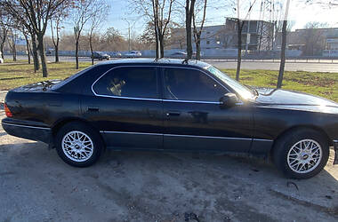 Седан Lexus LS 1998 в Днепре