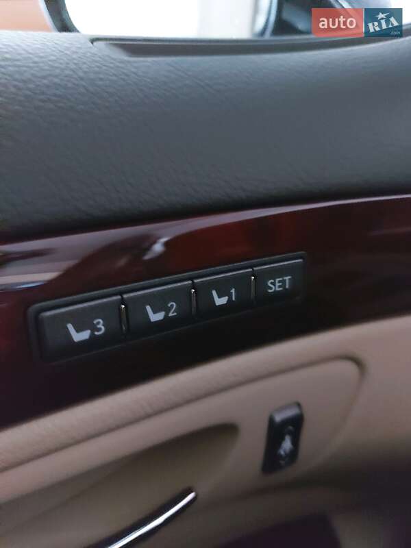 Седан Lexus LS 2008 в Ивано-Франковске