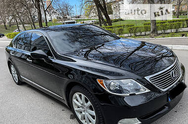 Седан Lexus LS 2008 в Білій Церкві