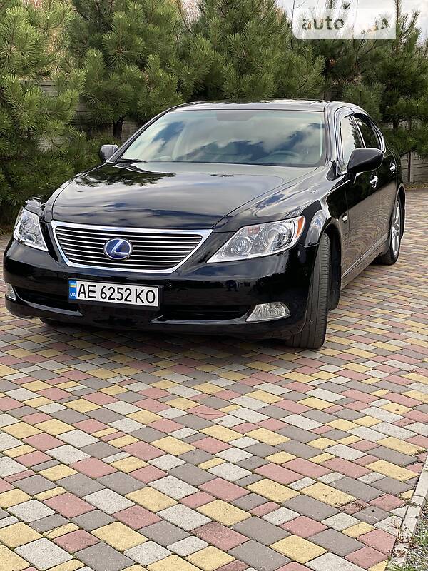 2008 Lexus LS, VIN JTHBM46FX85064608:plate — фото 1 (autoria)