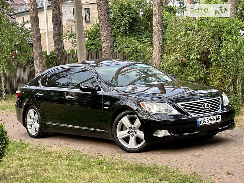 Седан Lexus LS 2007 в 