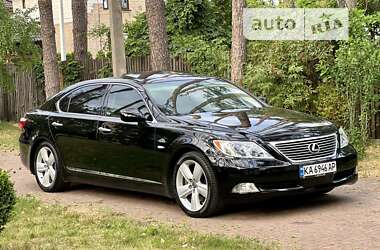 Седан Lexus LS 2007 в 