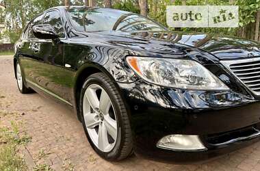 Седан Lexus LS 2007 в 