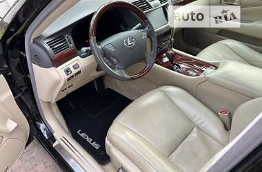Седан Lexus LS 2007 в 