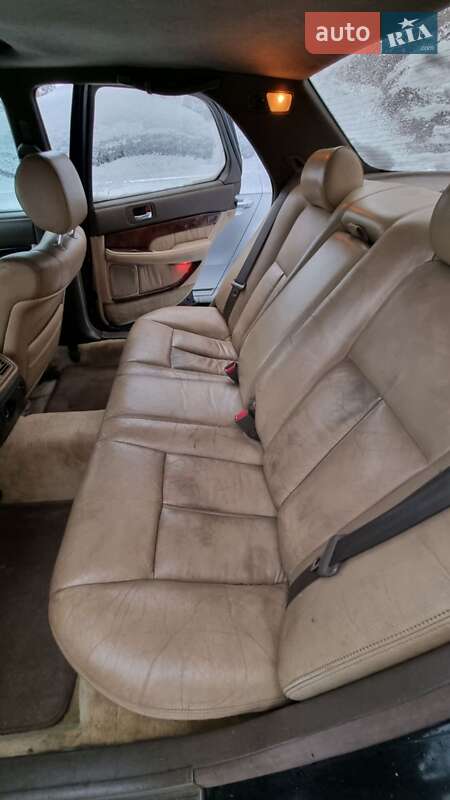 Седан Lexus LS 1994 в Киеве
