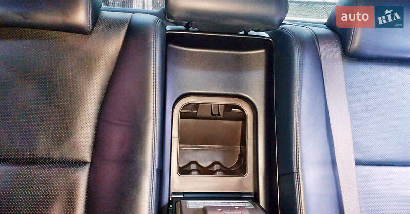 Седан Lexus LS 2008 в Києві